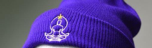 Head Happy beanie in purple with logo
