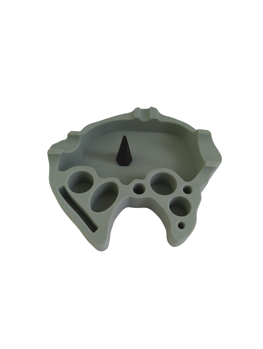 Silicone Ashtray + Storage Holes - V Shaped - Catfacetraylol - A10