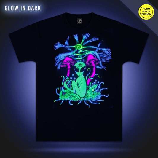Alien & Shrooms T-Shirt | Female