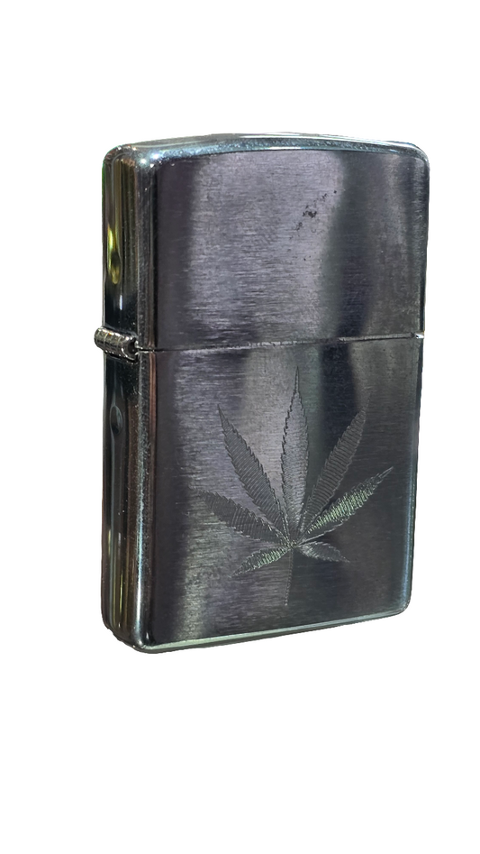 Zippo - 200 Leaf Design Engraved -  - Brushed Chrome Auto Engrave